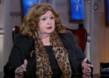 بين نشأتها “متعددة الأديان” وقصة حبها لحسن مصطفى.. ميمي جمال تفتح خزائن أسرارها في “حبر سري”