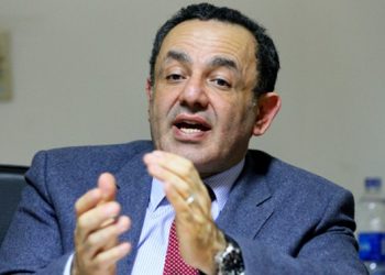 عمرو الشوبكي: المنطقة تدخل “الأسبوع الأصعب”.. وصمود إيران سيقودها لتنازلات نووية حتمية