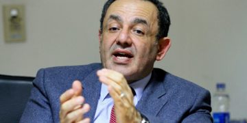 عمرو الشوبكي: المنطقة تدخل “الأسبوع الأصعب”.. وصمود إيران سيقودها لتنازلات نووية حتمية