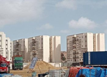 وزيرة الإسكان تتابع سير العمل بعددٍ من المشروعات الجاري تنفيذها بمدينة حدائق أكتوبر