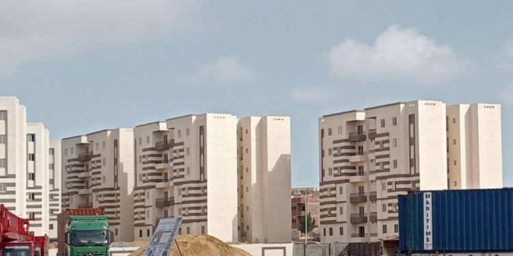 وزيرة الإسكان تتابع سير العمل بعددٍ من المشروعات الجاري تنفيذها بمدينة حدائق أكتوبر