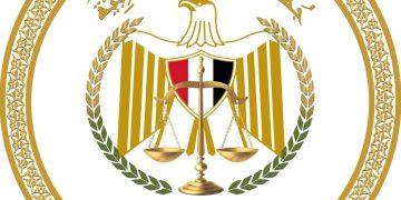 وزير العدل يصدر حزمة قرارات لتنفيذ “العمل عن بُعد” وترشيد استهلاك الطاقة بنسبة 50%