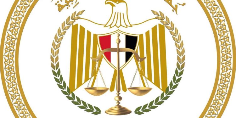 وزير العدل يصدر حزمة قرارات لتنفيذ “العمل عن بُعد” وترشيد استهلاك الطاقة بنسبة 50%