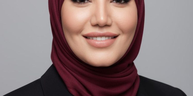 النائبة عبير عطا الله: تعليق العمليات العسكرية فرصة استراتيجية لإعادة ضبط المشهد الإقليمي وتعزيز أمن الخليج