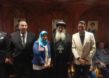 اللجان العامة بالمحافظات و”مواطنة الوفد” تزور الكنائس المصرية لتهنئة الإخوة الأقباط بعيد القيامة المجيد 