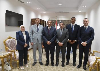 “اتصالات النواب” توصي بتحسين جودة الإنترنت وتعميم “الفايبر”.. والمصرية للاتصالات: نقوم بدور وطني لخدمة 12 مليون أسرة