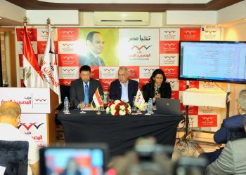 الطفل ليس طرفًا في النزاع.. نائب رئيس حزب المصريين الأحرار الأحوال الشخصية في مصر تحتاج إصلاحًا شاملًا لا تعديلًا جزئيًا