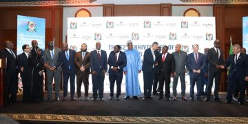 سفارة تنزانيا بالقاهرة تحتفل بالذكرى الـ62 للاستقلال بحضور دبلوماسي رفيع