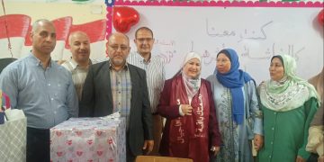 بحضور قيادات تعليمية..إدارة الصف التعليمية تنظم حفلا لتكريم ندى السعدني موجه أول العلوم لبلوغها سن الكمال 