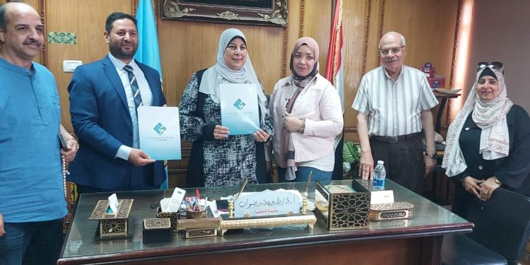 مؤسسة إكرام توقع بروتوكول تعاون مع كلية الدراسات الإنسانية بنات بجامعة الأزهر فرع تفهنا الأشراف لتركيب محطة تنقية مياه داخل الكلية