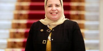 النائبة أمل عصفور تفتح ملف “تعليم بورسعيد”.. وتفجّر أزمة احتساب حافز التميز العلمي للمعلمين فى مديرية التربية والتعليم ببورسعيد بالمخالفة للقانون.