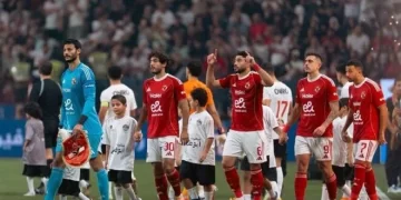 قمة حسم اللقب.. صدام ناري بين الأهلي والزمالك في الدوري المصري الليلة.. وتشكيل الأحمر المتوقع