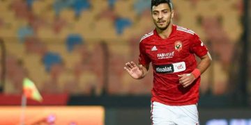 محمد شريف يفاضل بين 4 عروض.. وحسم القرار خلال أيام
