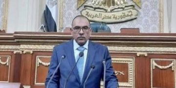 النائب عبد الفتاح الشحات: تأخر المشروعات يؤثر على الاقتصاد.. ونطالب بتوفير فرص عمل لشباب الصعيد