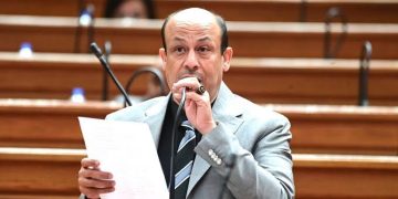 النائب سمير البيومي بطالب بإعادة الموازنة إلى الحكومة وتأجيل المشروعات غير ذات الأهمية لمدة عام أو عامين