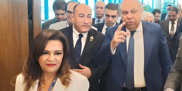 النائب عمرو رشاد: تطوير مطار القاهرة يعكس رؤية الدولة لتحديث قطاع الطيران وتعزيز التحول الرقمي