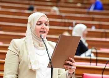 النائبة جيلان أحمد: زيادة الأجور والعلاوات خطوة مهمة لتعزيز الحماية الاجتماعية