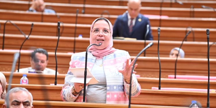 أمل عصفور: افتتاح مقر القيادة الاستراتيجية يؤكد امتلاك مصر رؤية متكاملة لبناء القوة الشاملة للدولة