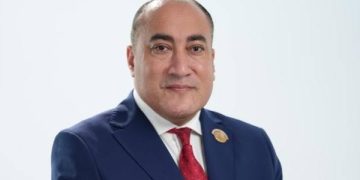 النائب عمرو رشاد يدق ناقوس الخطر بسبب وسيط العقارات”: حافظوا علي شباب مصر من الهجرة”