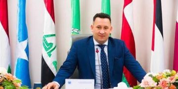 خبير اقتصادي: إطلاق وزارة الصناعة 9 آليات جديدة تدعم المستثمرين وتعيد تشغيل المصانع المتعثرة