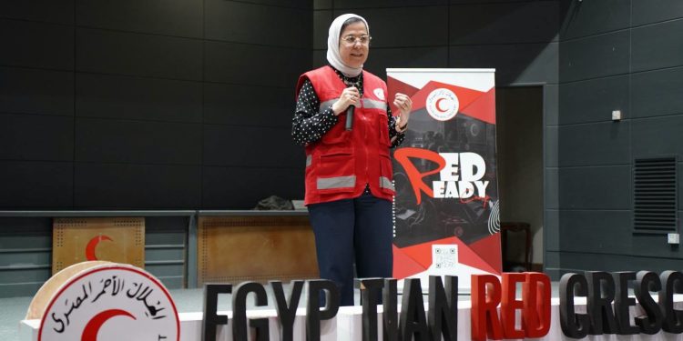 الهلال الأحمر المصري يطلق معسكر «Red Ready» بمشاركة 350 متطوعًا لتعزيز الجاهزية للاستجابة للطوارئ