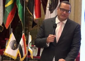 “حقوق عين شمس” ترد الجميل لعلمائها.. ياسين الشاذلي يقود حفل تأبين الفقيه الراحل الدكتور حمدي عبد الرحمن