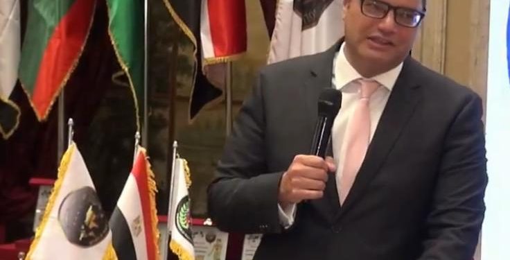 “حقوق عين شمس” ترد الجميل لعلمائها.. ياسين الشاذلي يقود حفل تأبين الفقيه الراحل الدكتور حمدي عبد الرحمن