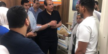 تنفيذاً لتوجيهات الرئيس السيسي.. وزير الصحة يكلف نائبه بزيارة مصابي حادث الإسماعيلية والاطمئنان على حالتهم الصحية