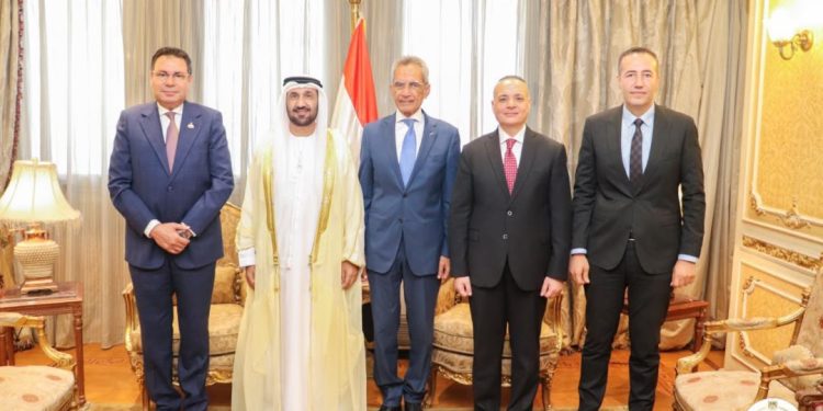وزير شئون المجالس النيابية يستقبل رئيس البرلمان العربي لبحث تعزيز التعاون المشترك