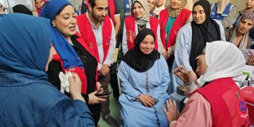 صحة الغربية تكثف جولات المتابعة الميدانية بالمحلة الكبرى.. وتقدم أكثر من 7000 خدمة طبية لعمال غزل المحلة