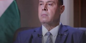 عاجل.. وفاة السفير الفلسطيني لدى مصر دياب اللوح