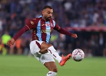 محمد صلاح يبحث عن فرصة جديدة.. إليك البث المباشر لمباراة طرابزون سبور وإسطنبول باشاكشهير 