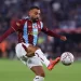 محمد صلاح يبحث عن فرصة جديدة.. إليك البث المباشر لمباراة طرابزون سبور وإسطنبول باشاكشهير 