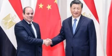 مصر والصين نموذج يحتذى به.. نص رسالة الرئيس السيسي للترحيب بنظيره الصيني في القاهرة