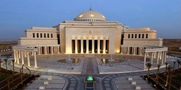 عبد العليم داود: قانون إرجاء قانون الإجراءات الجنائية «قانون نص الليل»