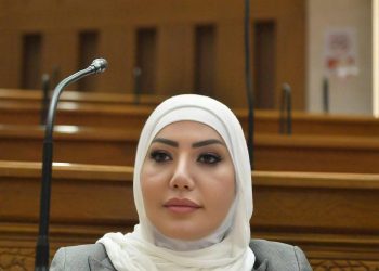 النائبة عبير عطا الله: تكريم النماذج التعليمية المخلصة يعيد للمعلم مكانته ويحفظ كرامته