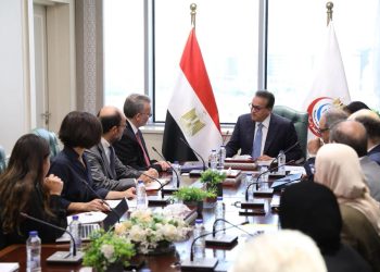 وزير الصحة يبحث مع بنك الاستثمار الأوروبي تعزيز التعاون ودعم المشروعات الصحية ذات الأولوية