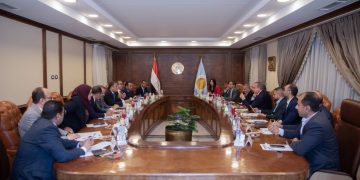 حزب الشعب الجمهوري ينظم حلقة نقاشية بشأن تنظيم التطوير العقاري وسبل تحقيق التوازن بين حقوق المواطنين والمطورين