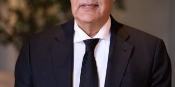 النائب أحمد صبور يختار “العيال كبروا” لتنفيذ مبادرة لدعم طلاب 4 مدارس بالقاهرة  