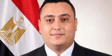 أول تعليق لـ أشرف منصور بعد فوزه بمقعد سكرتارية الهيئة الوفدية: الأخوة باقية.. والوفد يجمعنا