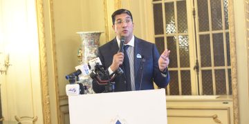 أمير رمزي: علاج مليون طفل في الف قرية وتقديم 3 ملايين خدمة طبية بالتعاون مع مؤسسة البنك التجاري الدولي 