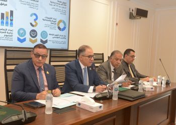 وكيل إسكان النواب: منحتا بنك التنمية الأفريقي تدعمان التوسع في تحلية المياه بالطاقة المتجددة لتعزيز الأمن المائي