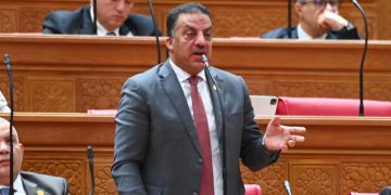 النائب فيصل أبو عريضة ينتقد تأخر الحيز العمراني لمركز الصف رغم الوعود بإصداره في يوليو
