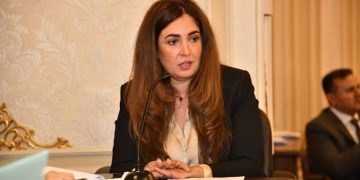 أميرة العادلي: المسار الطبيعي لتمكين المرأة يبدأ بالأحزاب والمحليات وينتهي بأعلى هيكل تنفيذي