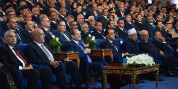 الرئيس السيسي يوجه بتنفيذ 200 ألف وحدة سكنية للإيجار بالتعاون بين الحكومة وصندوق تحيا مصر